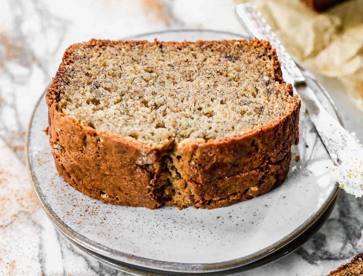 Homemade Banana Bread Cake